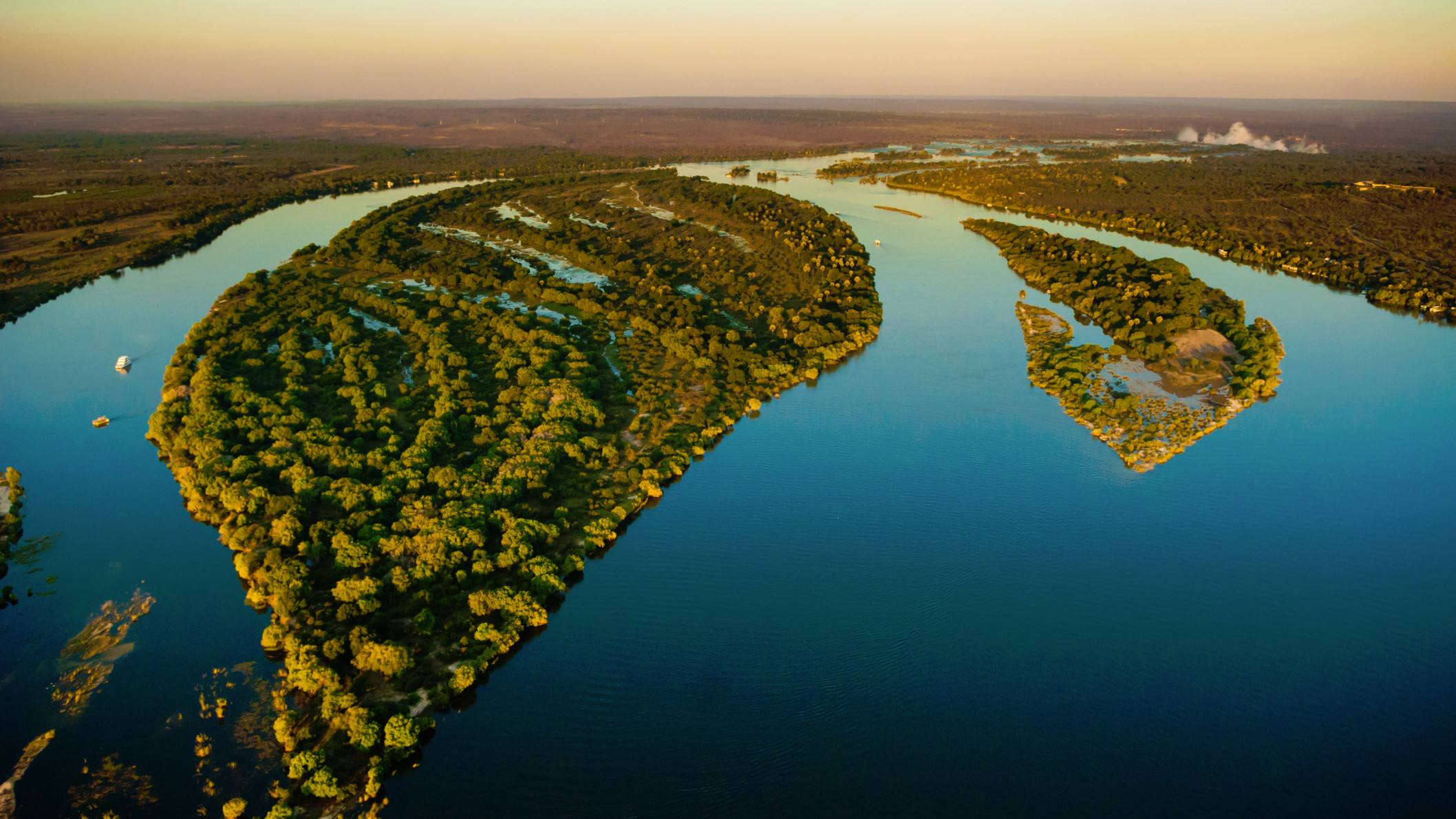 Safari en el río Zambeze