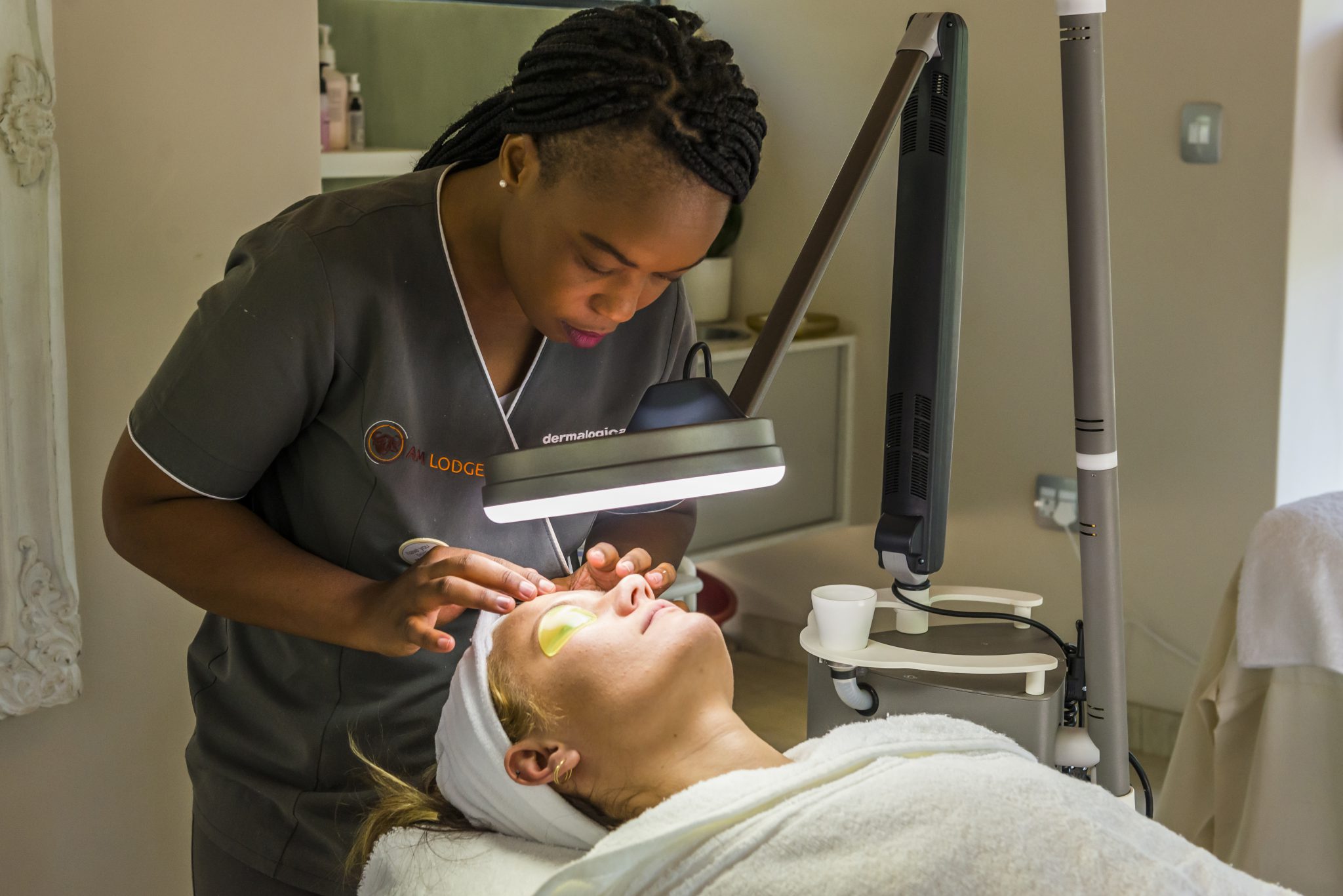 Treatment session at AM Lodge