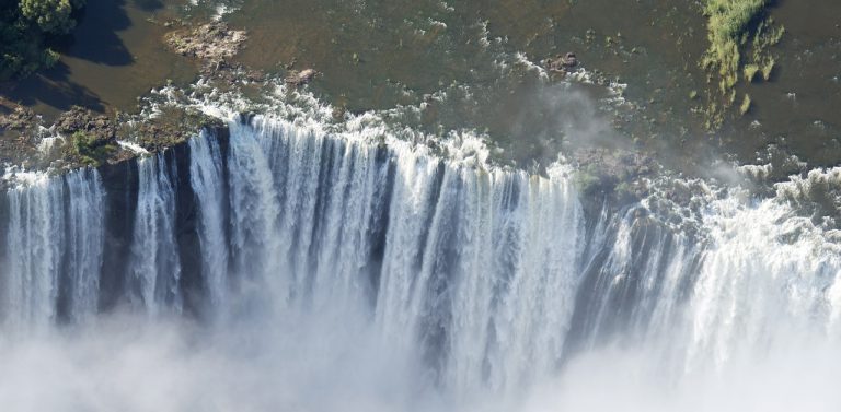 Paquete combinado de 3 días para observar la vida silvestre: Cataratas Victoria y safari en Chobe.