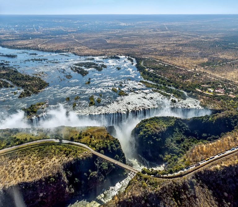 Tour Guiado de 1 Día a las Cataratas Victoria