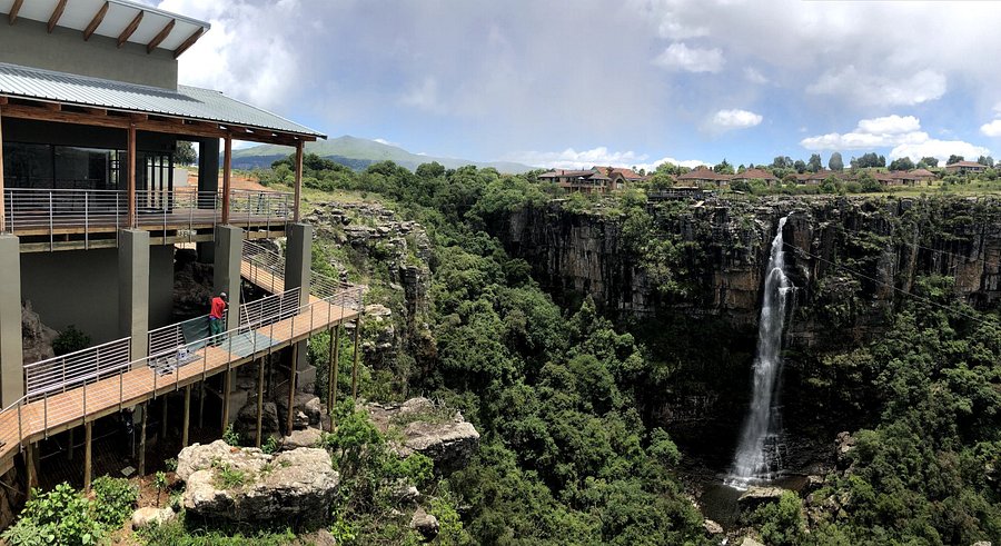 Aventura Definitiva de Columpio y Tirolesa en el Desfiladero – Medio Día